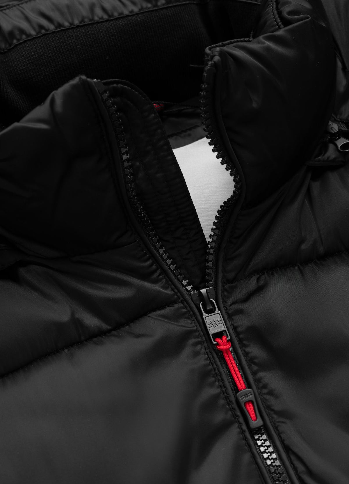 Quilted vest with hood WALPEN